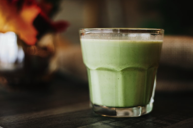 Here's-Why-You-Should-Try-Juicing-Cannabis-2